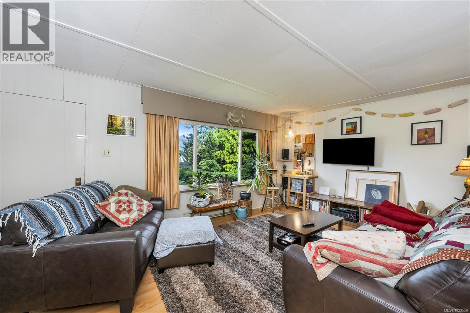  17002 Wickanninish Road, Port Renfrew