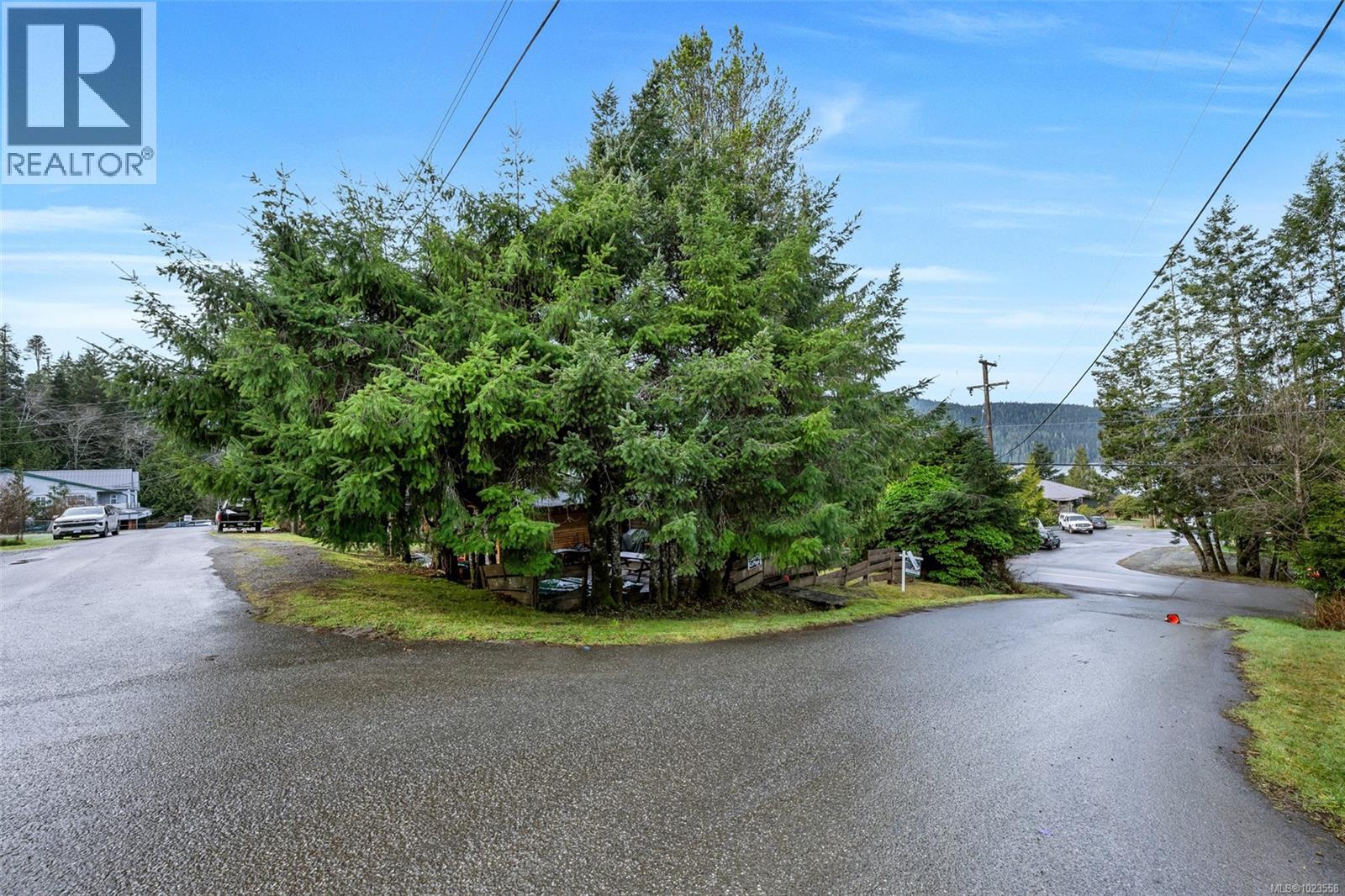  17002 Wickanninish Road, Port Renfrew