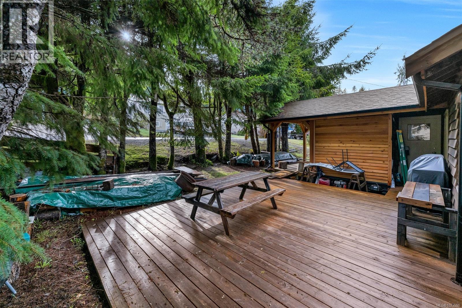  17002 Wickanninish Road, Port Renfrew