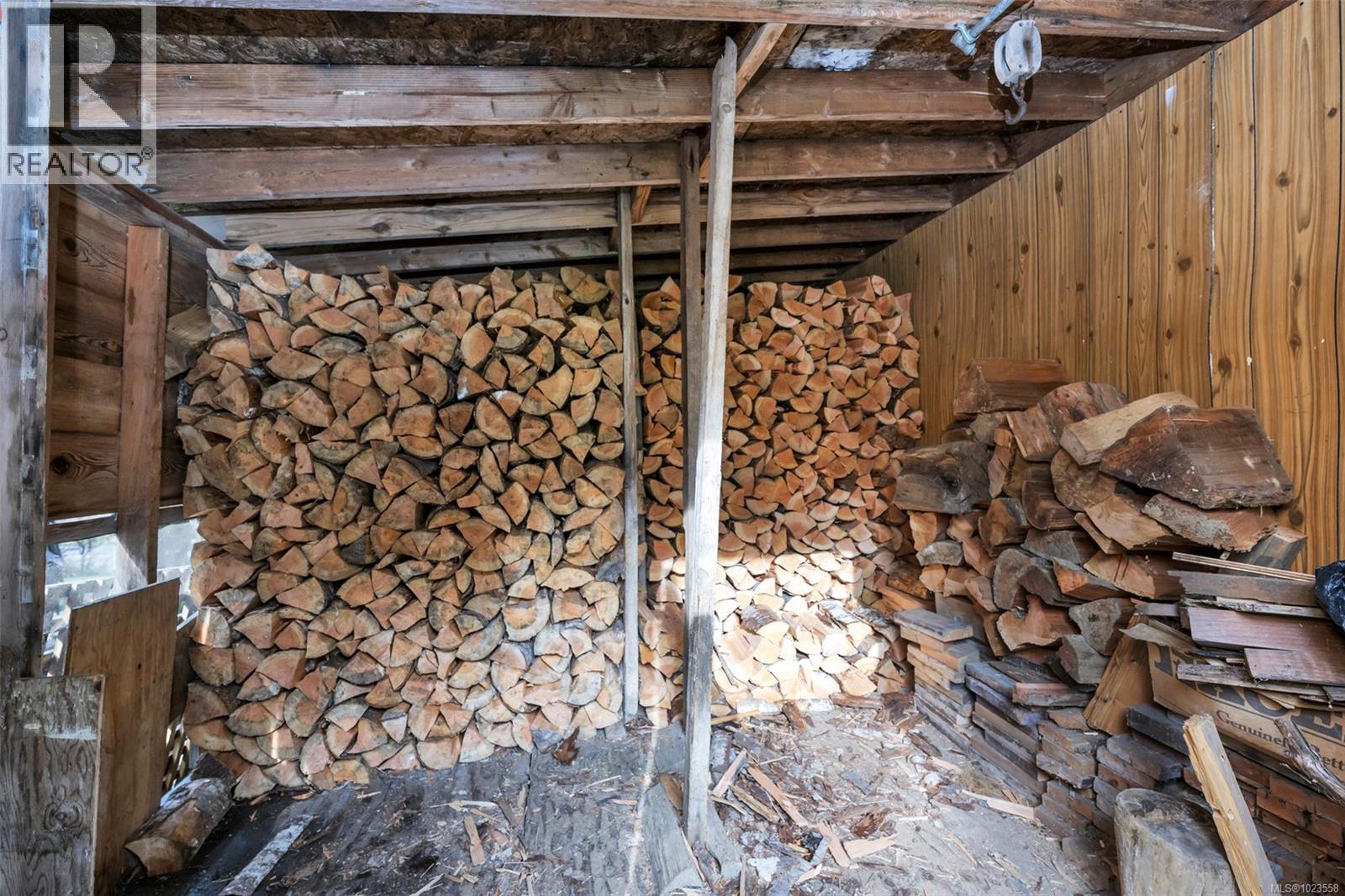  17002 Wickanninish Road, Port Renfrew