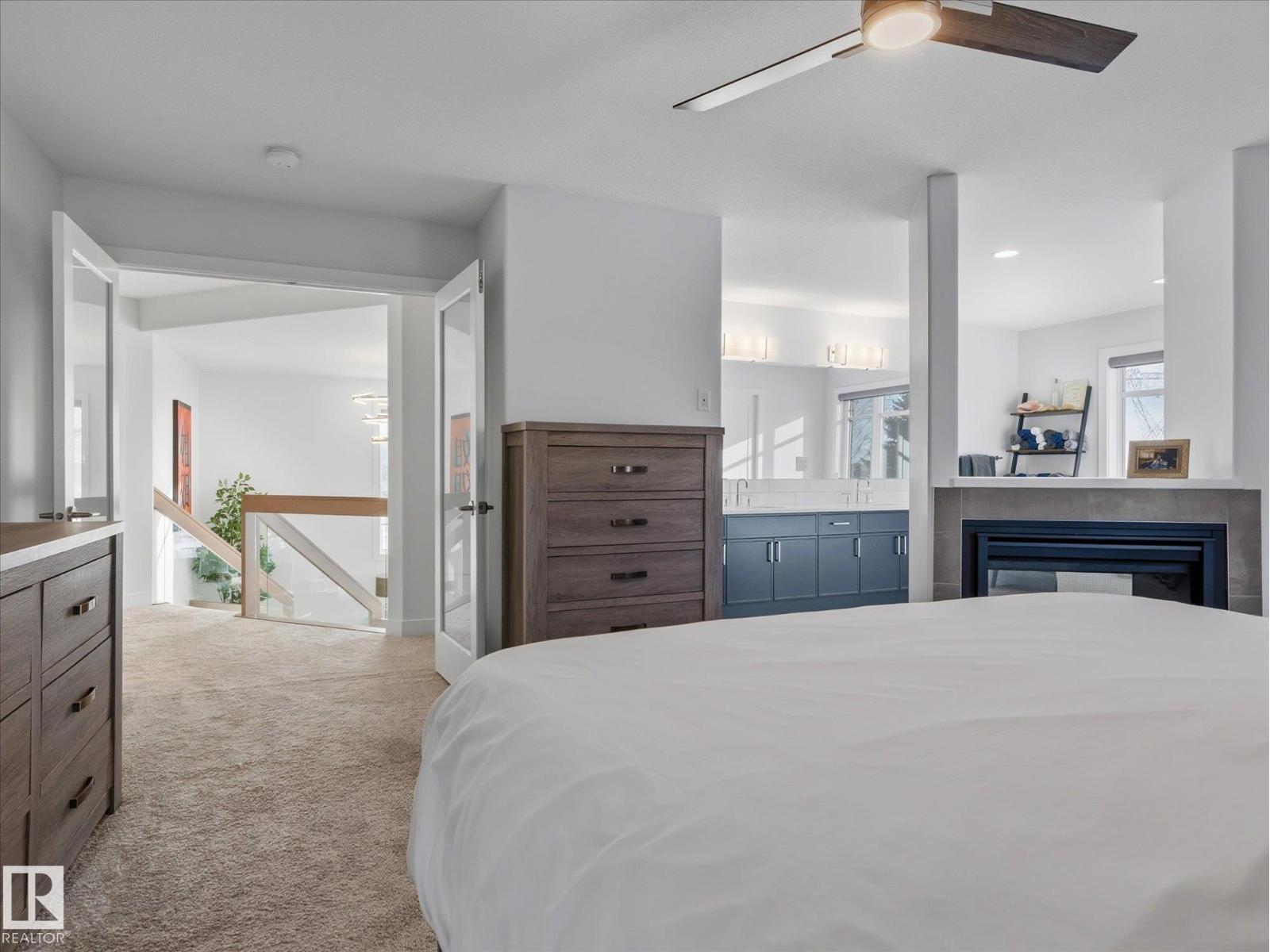 1562 HOWES PL SW, Edmonton