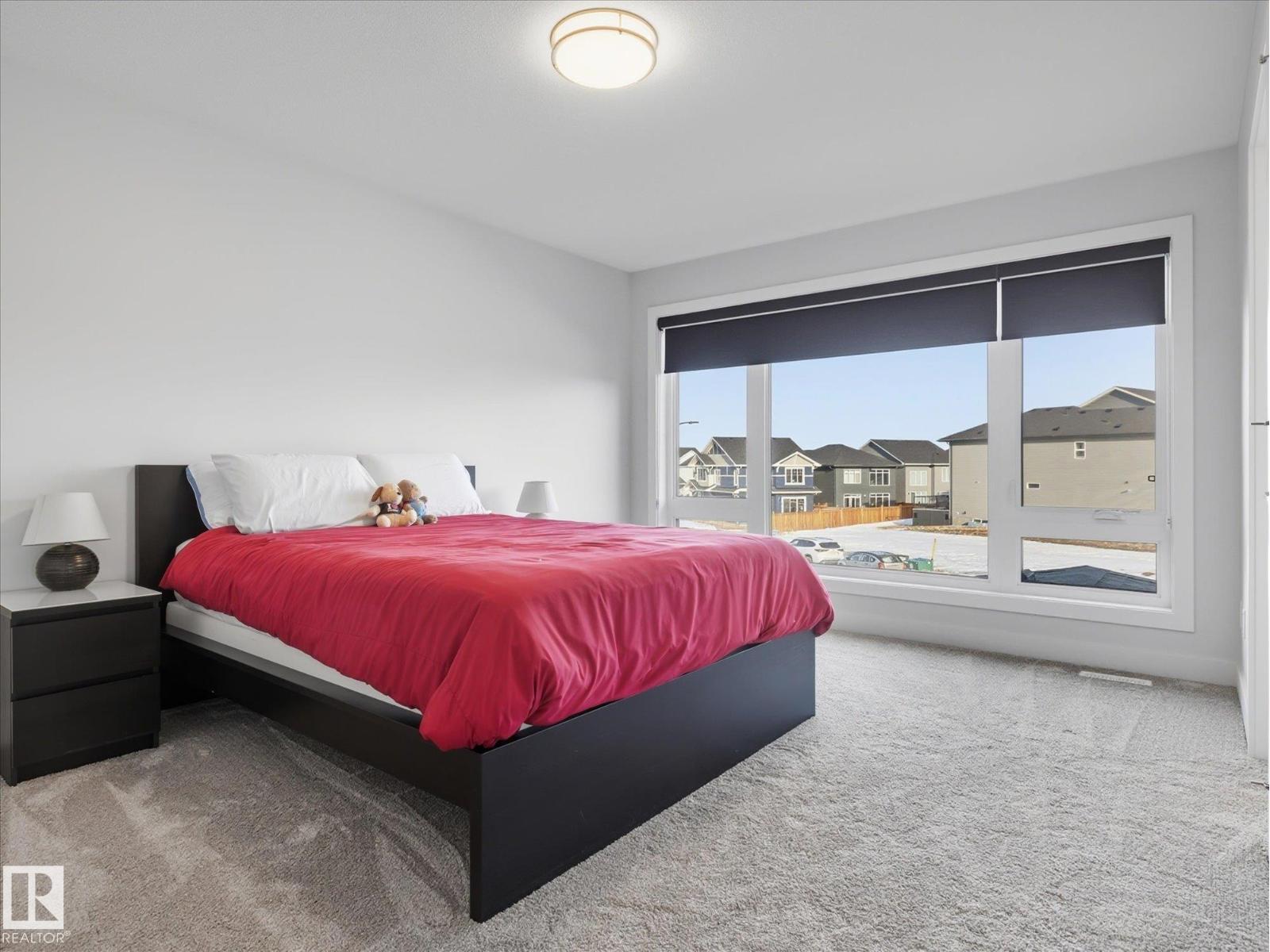 1562 HOWES PL SW, Edmonton