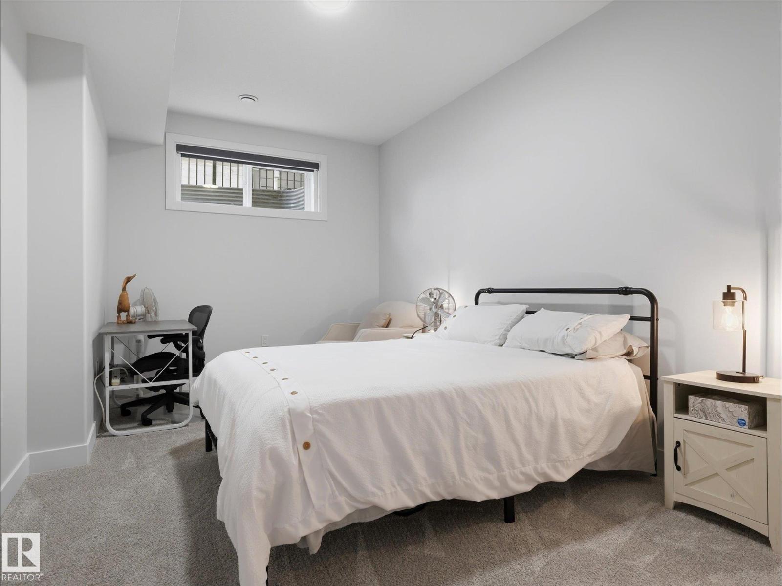 1562 HOWES PL SW, Edmonton