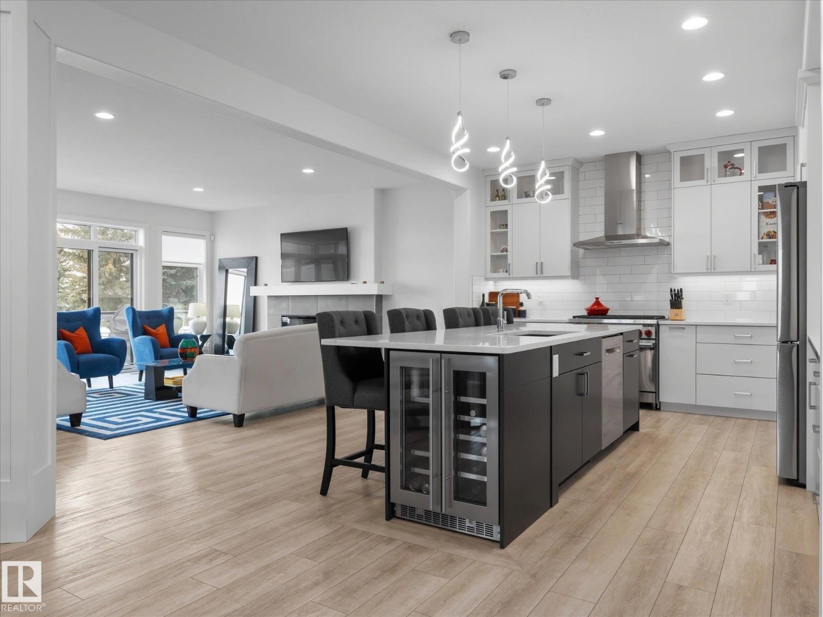 1562 HOWES PL SW, Edmonton