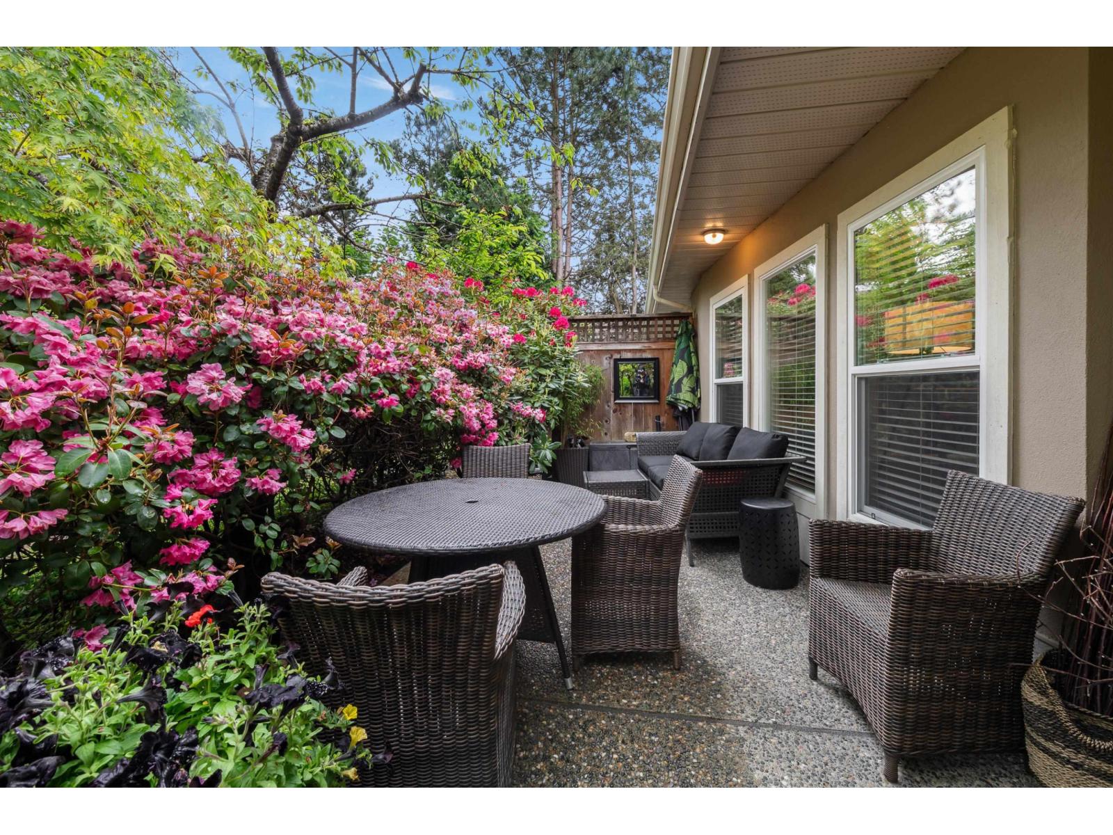 1452 STEVENS STREET, White Rock