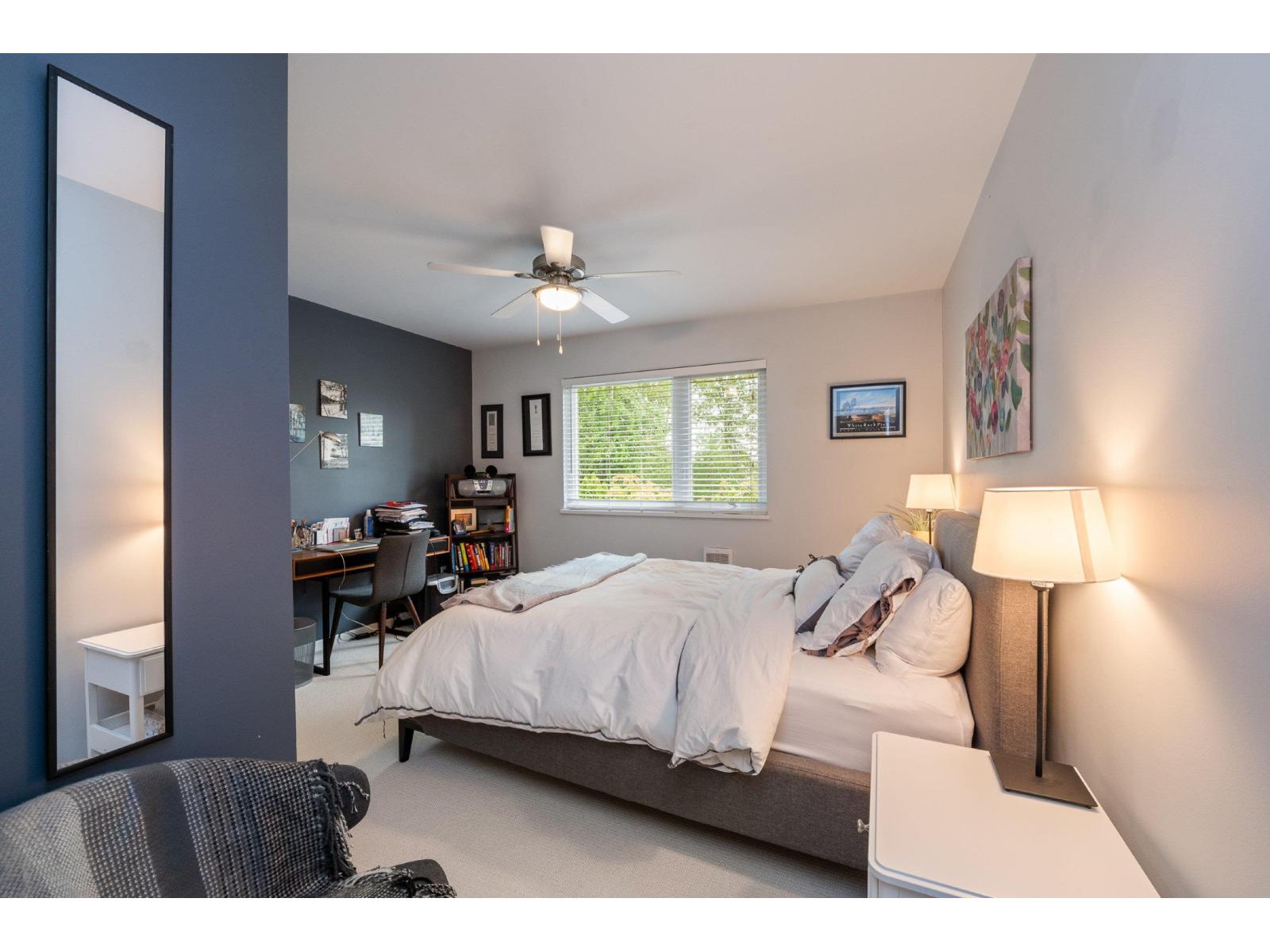 1452 STEVENS STREET, White Rock