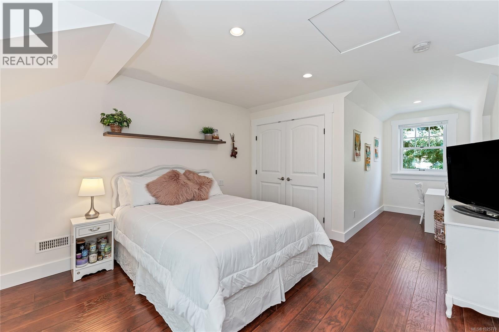 6140 Lakes Rd, Duncan