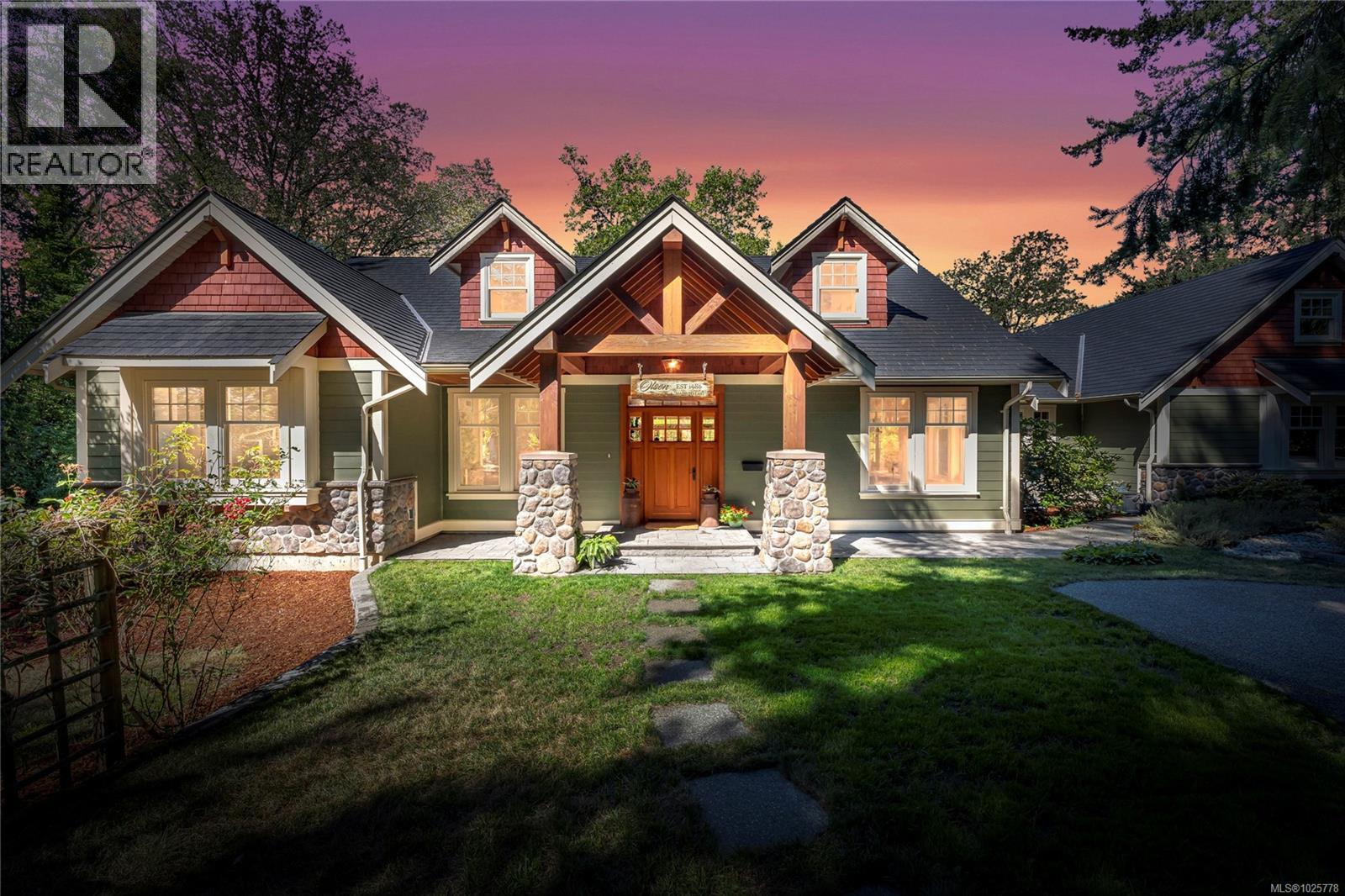 6140 Lakes Rd, Duncan