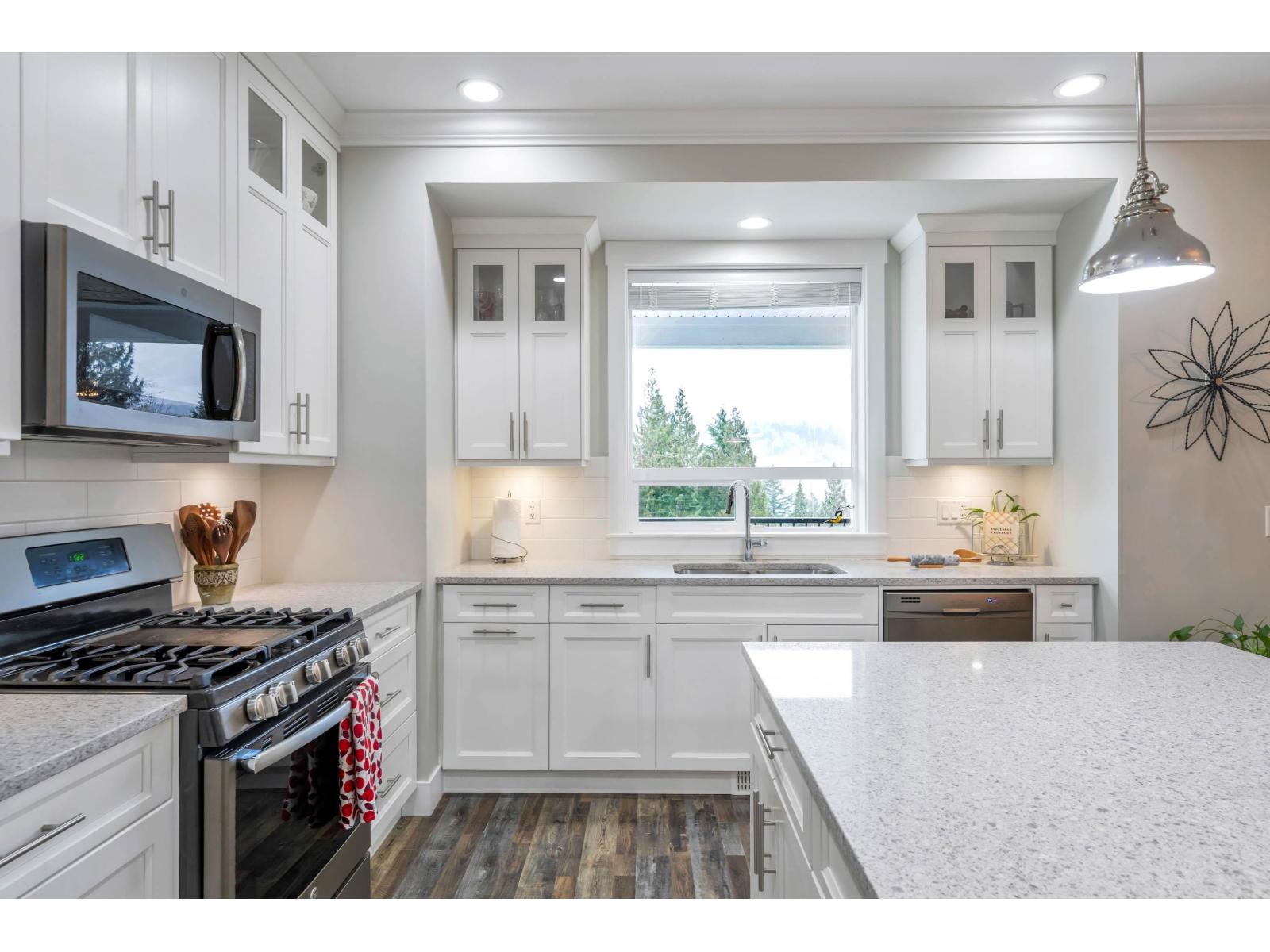 31221 SILVERHILL AVENUE, Mission
