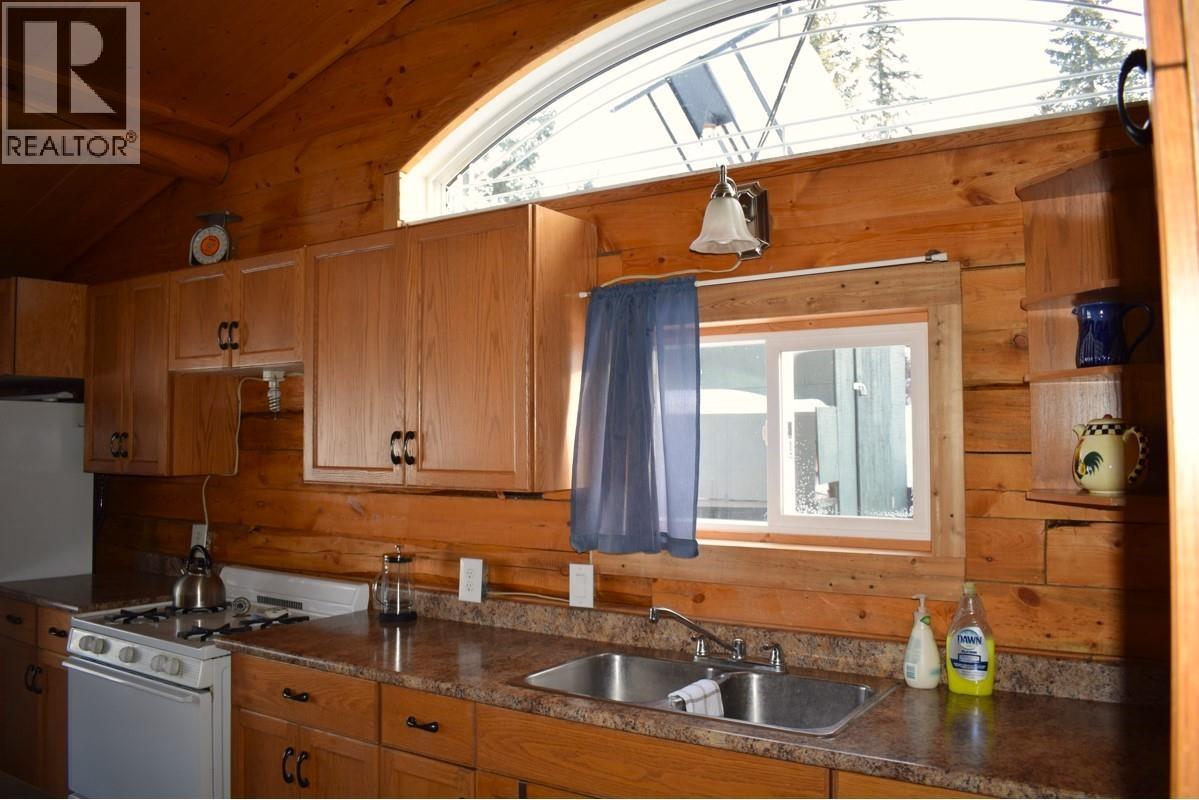 4425 TITETOWN ROAD, Quesnel