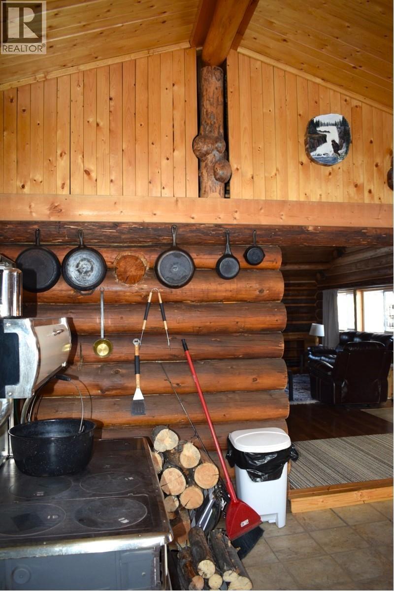 4425 TITETOWN ROAD, Quesnel