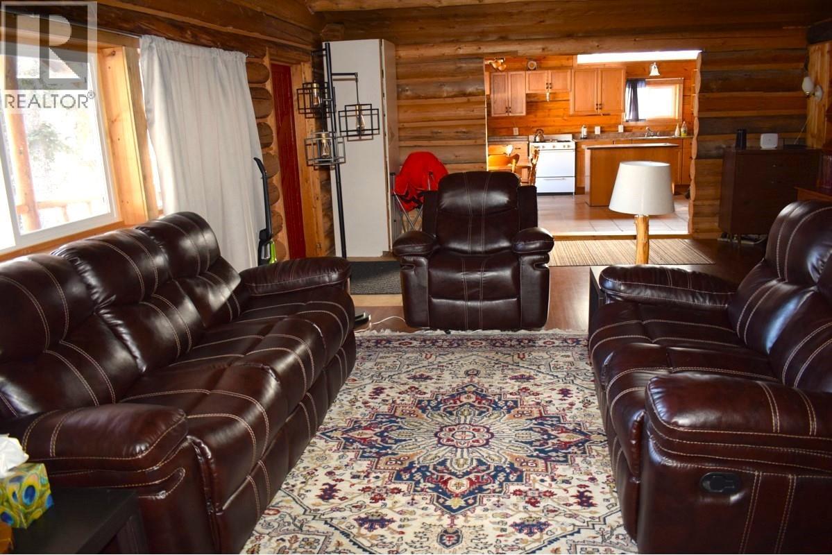 4425 TITETOWN ROAD, Quesnel