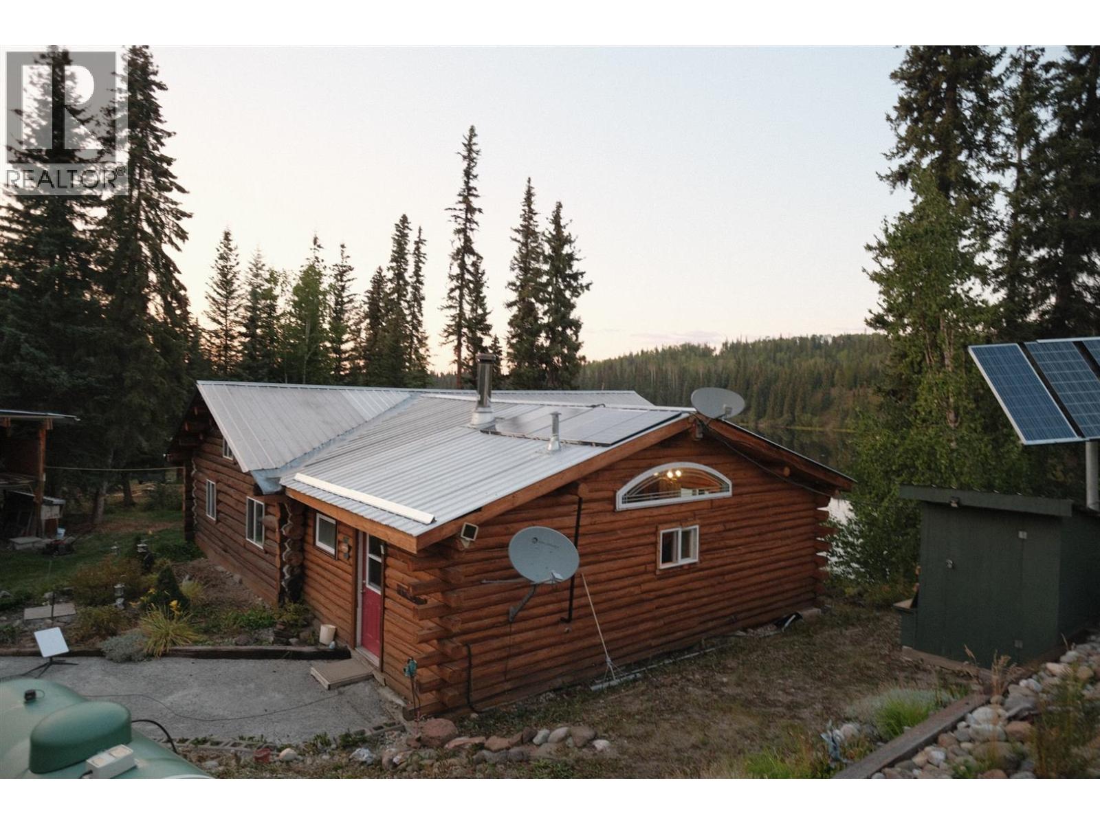 4425 TITETOWN ROAD, Quesnel