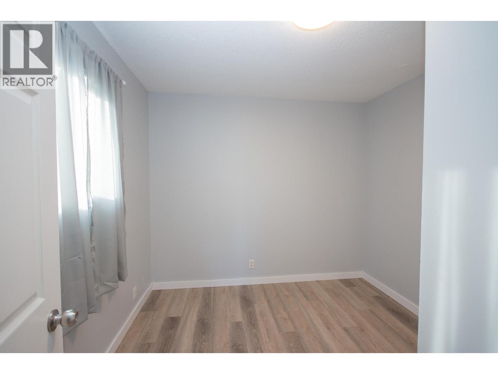 9705 8 Street, Dawson Creek