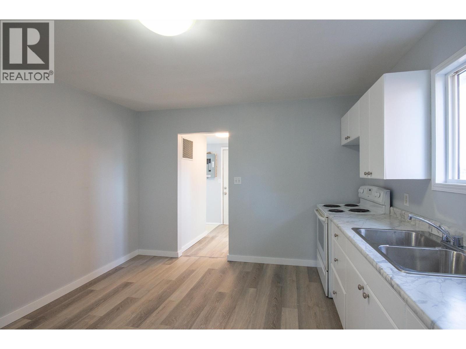 9705 8 Street, Dawson Creek