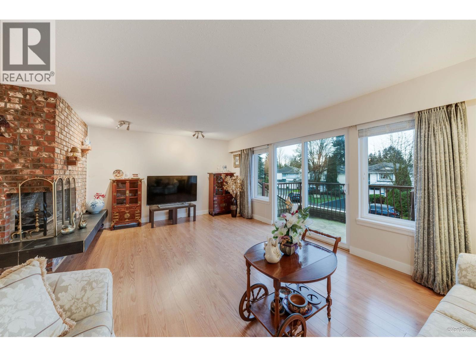 2813 WINDRUM AVENUE, Coquitlam