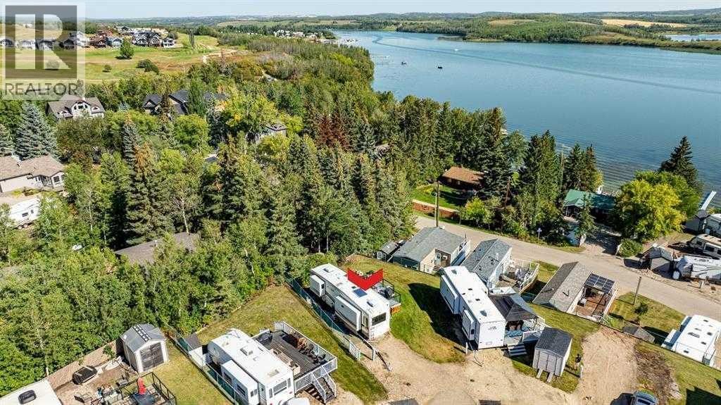 25054 South Pine Lake Road, Rural Red Deer County