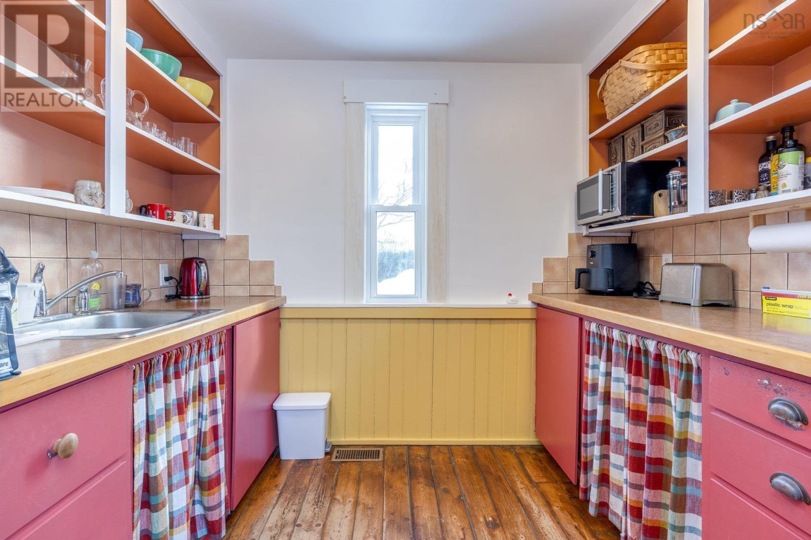 Property 27 of 36 of 1506 Cole Harbour Road