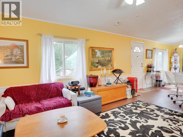 1-5455 BORDEN PLACE, Powell River