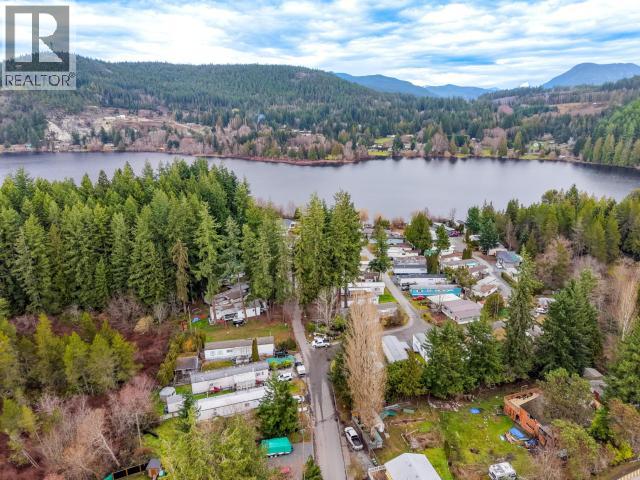 1-5455 BORDEN PLACE, Powell River