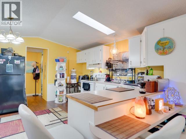 1-5455 BORDEN PLACE, Powell River