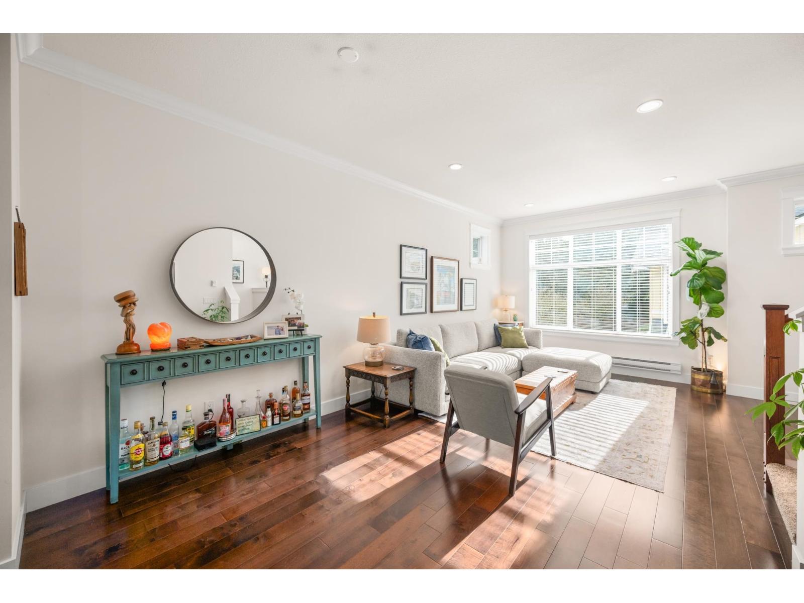 7 17171 2B AVENUE, Surrey