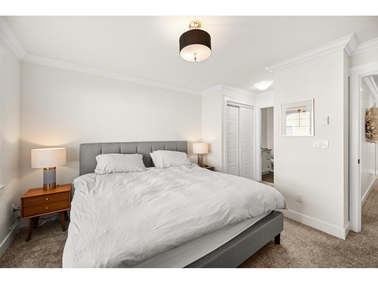 7 17171 2B AVENUE, Surrey