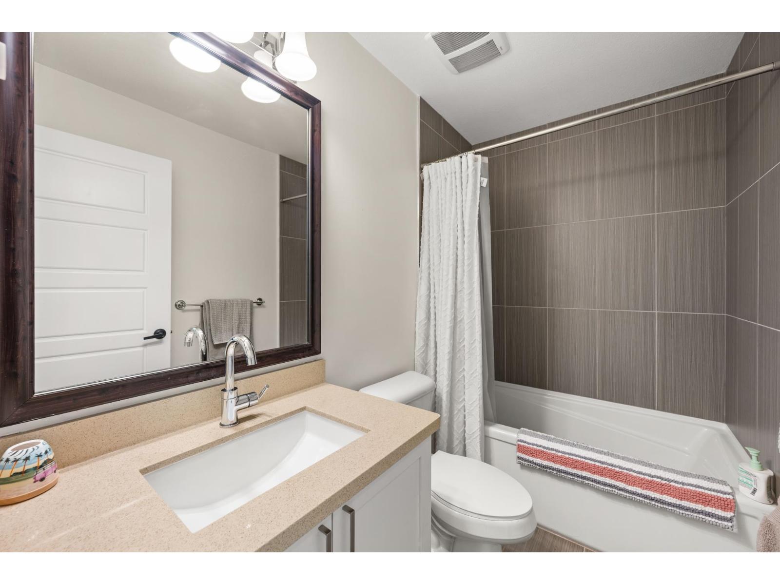 7 17171 2B AVENUE, Surrey