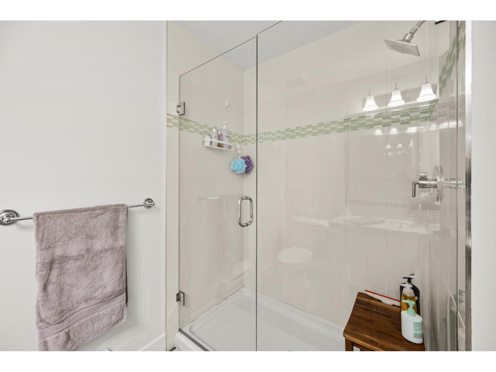 7 17171 2B AVENUE, Surrey