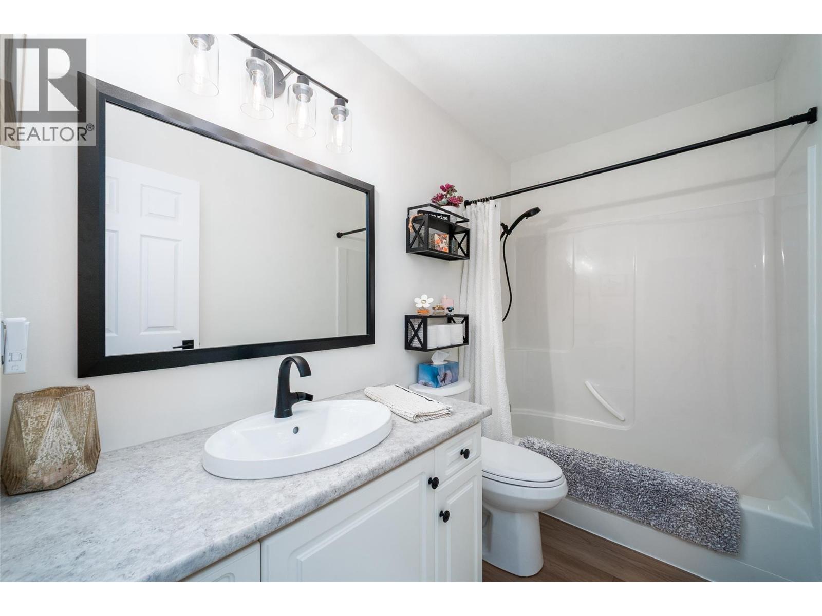  3841 Glen Canyon Drive, West Kelowna