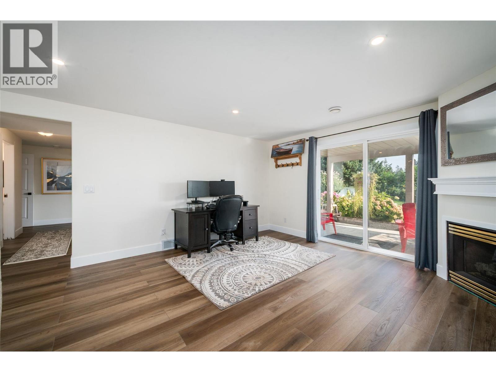  3841 Glen Canyon Drive, West Kelowna