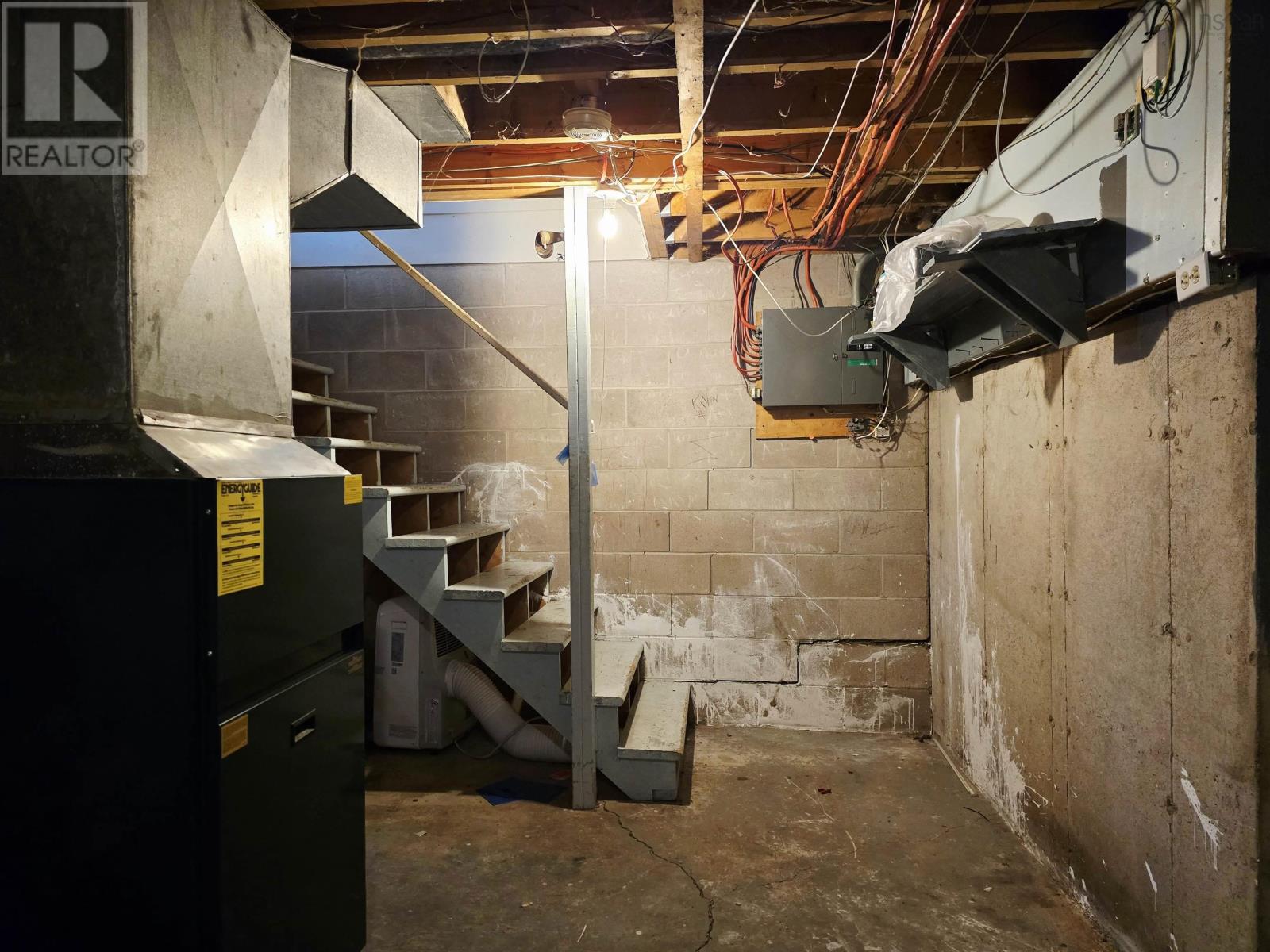 Property 16 of 20 of 26 Maple Street