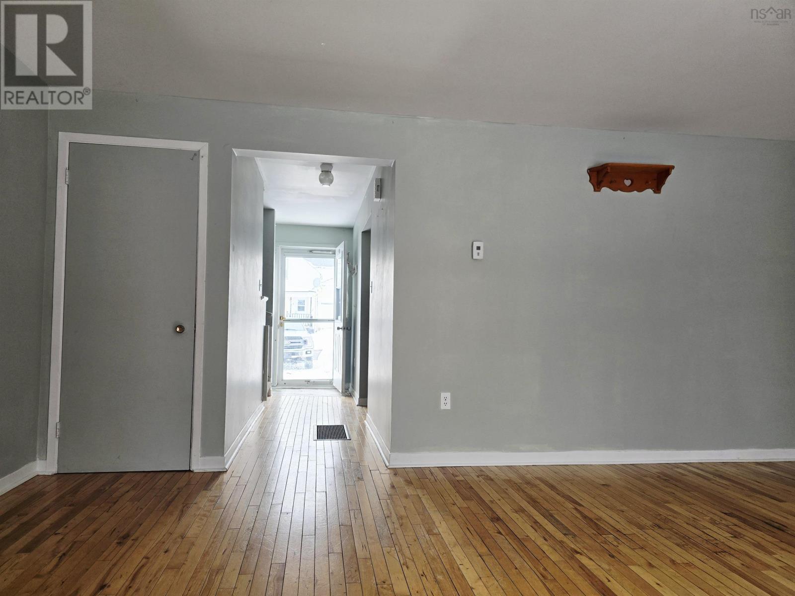 Property 8 of 20 of 26 Maple Street