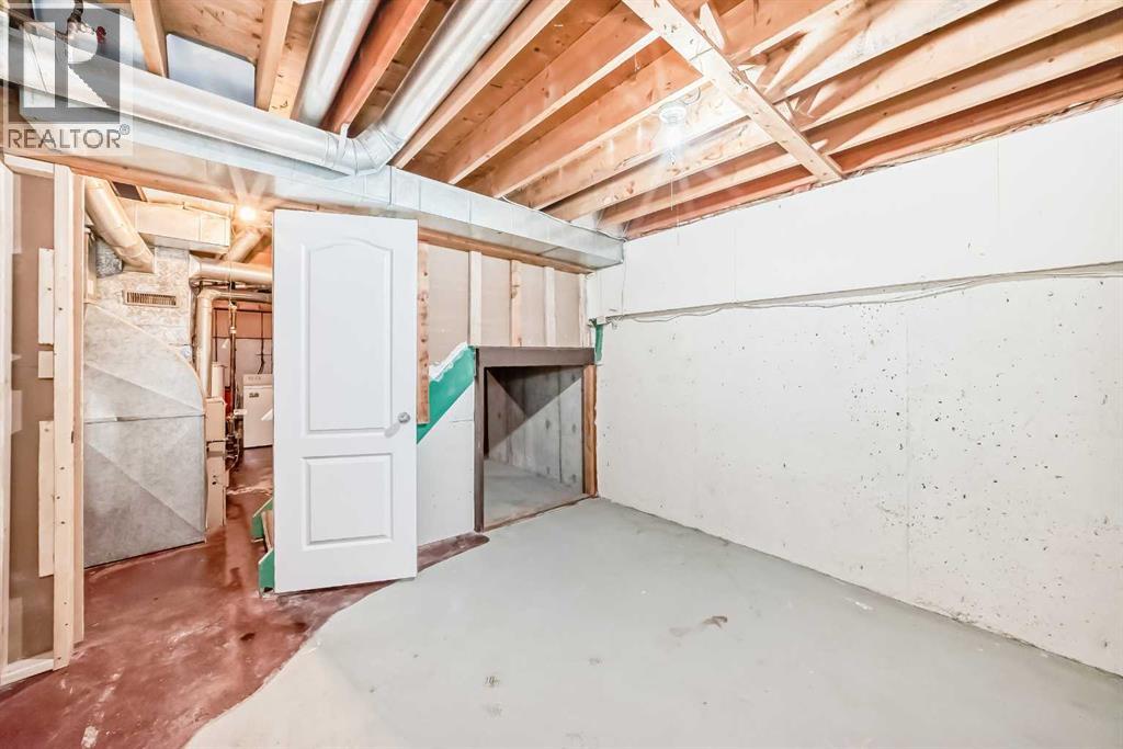 Single Family House for Sale in   Rundleson Road NE Rundle Calgary 