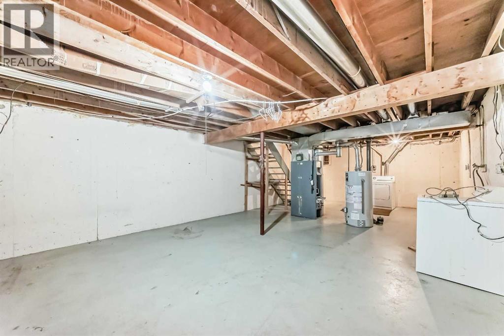 Single Family House for Sale in    Avenue SE Acadia Calgary 