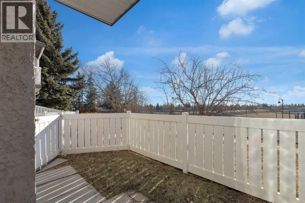 Single Family House for Sale in   Fonda Way SE Forest Heights Calgary 