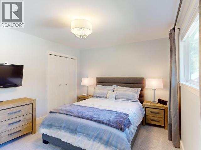 1752 HOLLINGSWORTH ROAD, Powell River