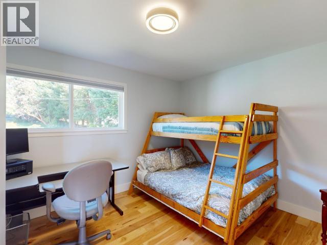 1752 HOLLINGSWORTH ROAD, Powell River