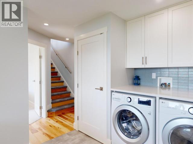 1752 HOLLINGSWORTH ROAD, Powell River