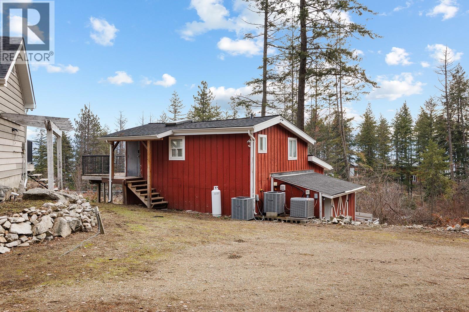 674 Udell Road, Kelowna