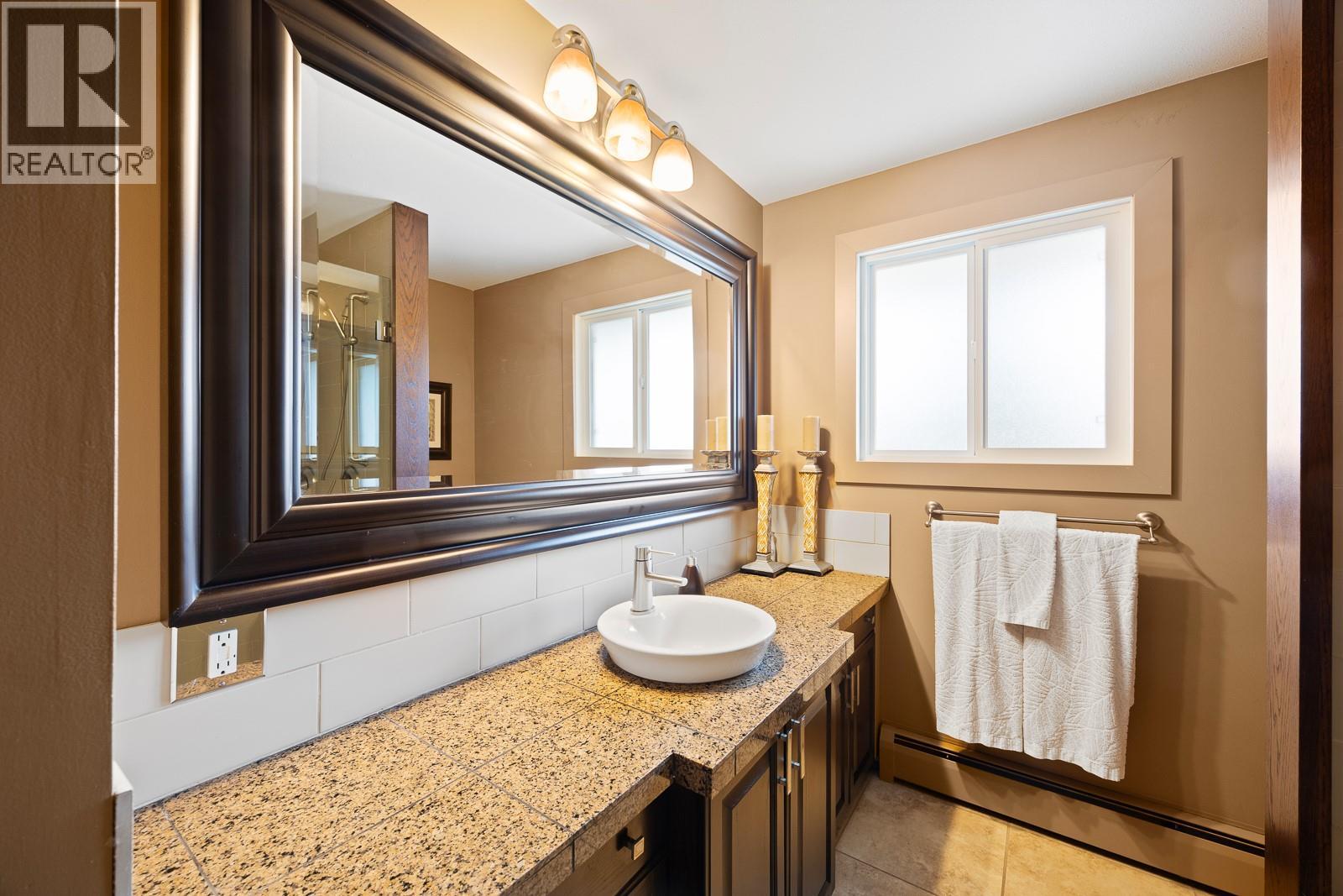  2140 Peters Road, West Kelowna