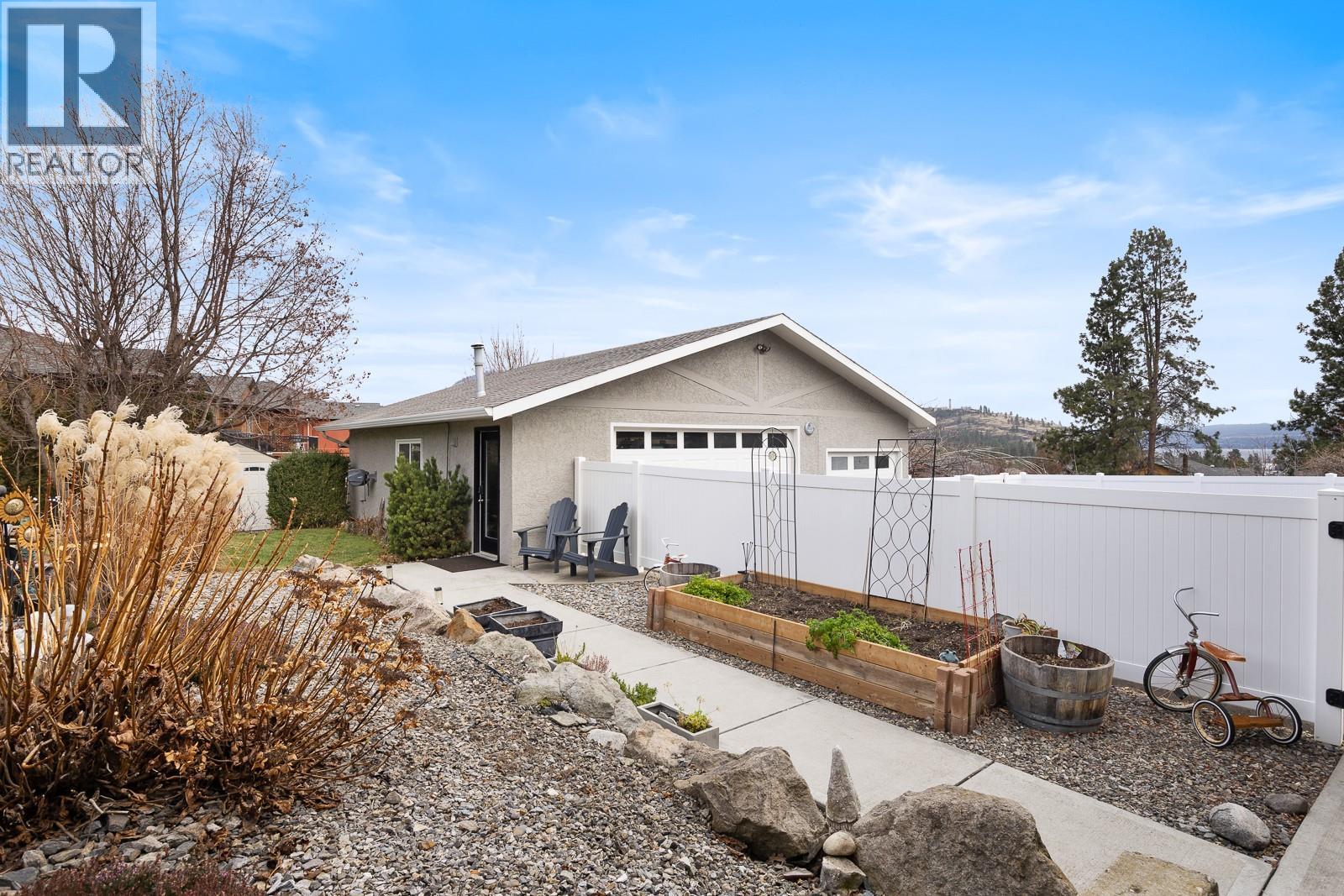  2140 Peters Road, West Kelowna