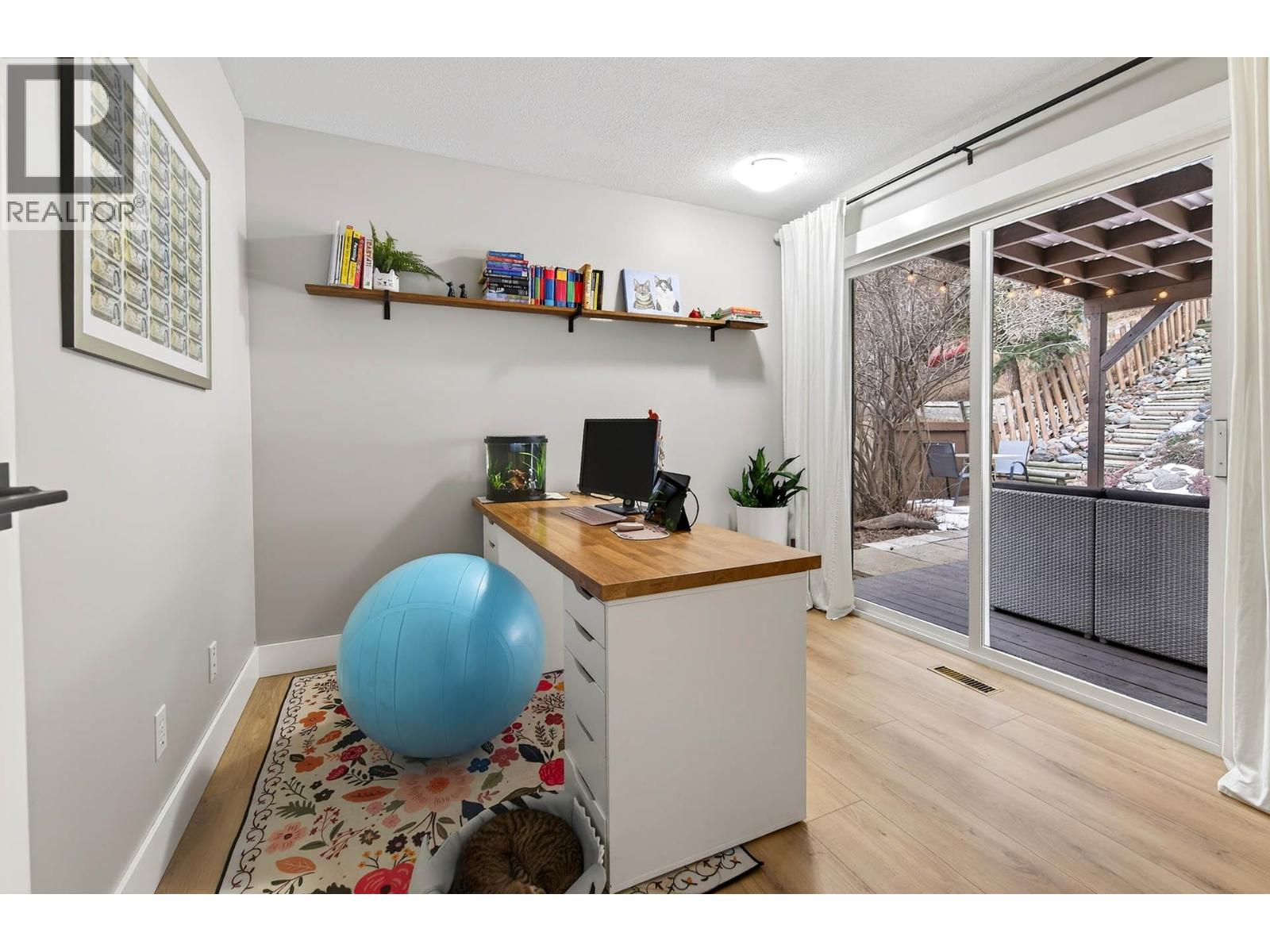 537 GLENEAGLES Drive, Kamloops