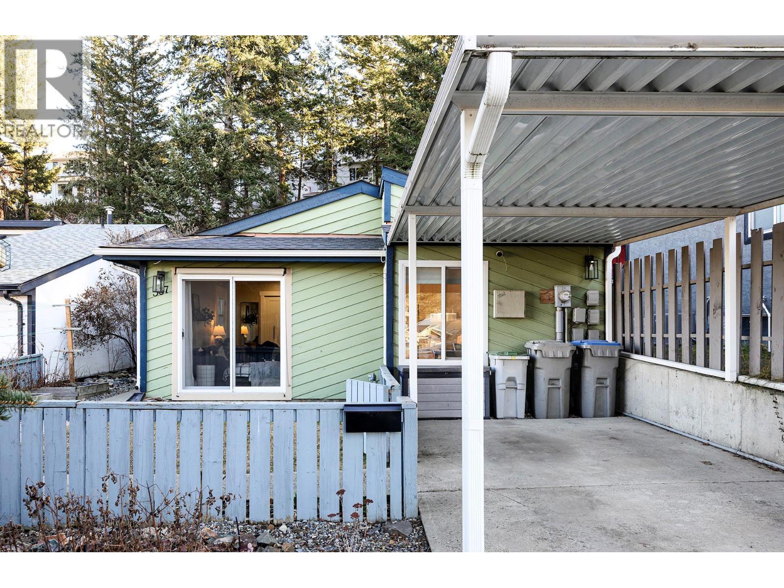 537 GLENEAGLES Drive, Kamloops