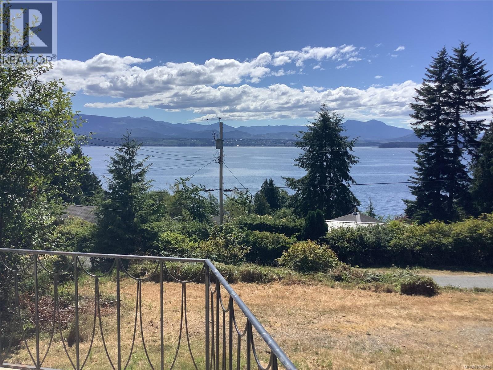 395 2nd St - 4