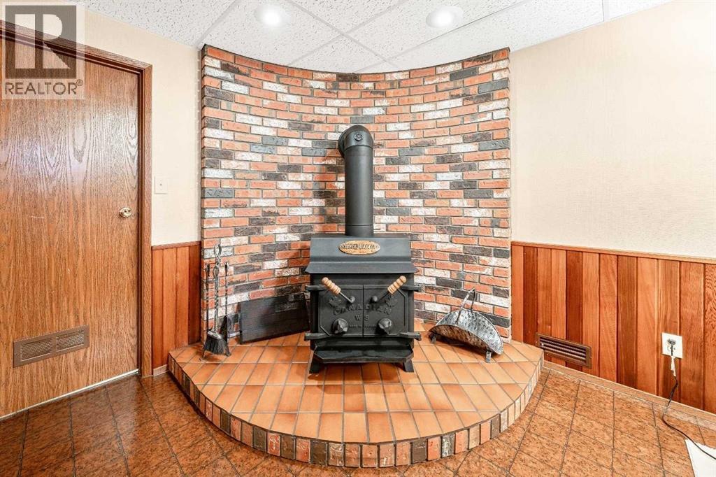 Single Family House Bungalow for Sale in  Oakmount Drive SW Oakridge Calgary 