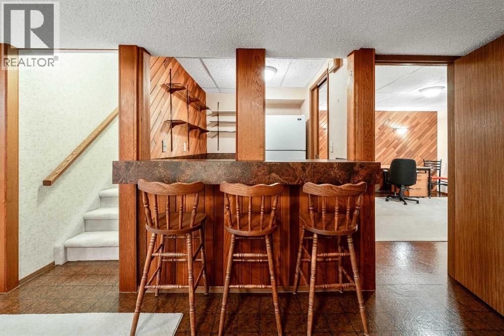 Single Family House Bungalow for Sale in  Oakmount Drive SW Oakridge Calgary 