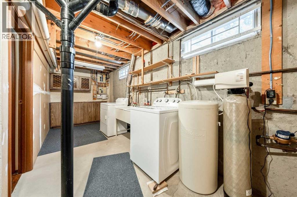 Single Family House Bungalow for Sale in  Oakmount Drive SW Oakridge Calgary 