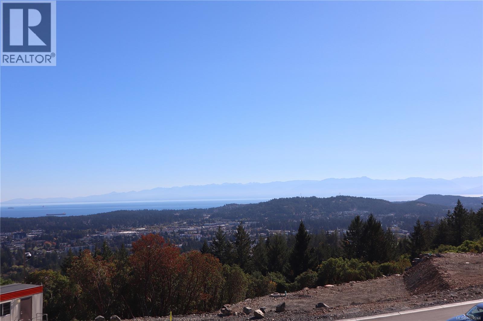  1448 Grand Forest Close, Langford