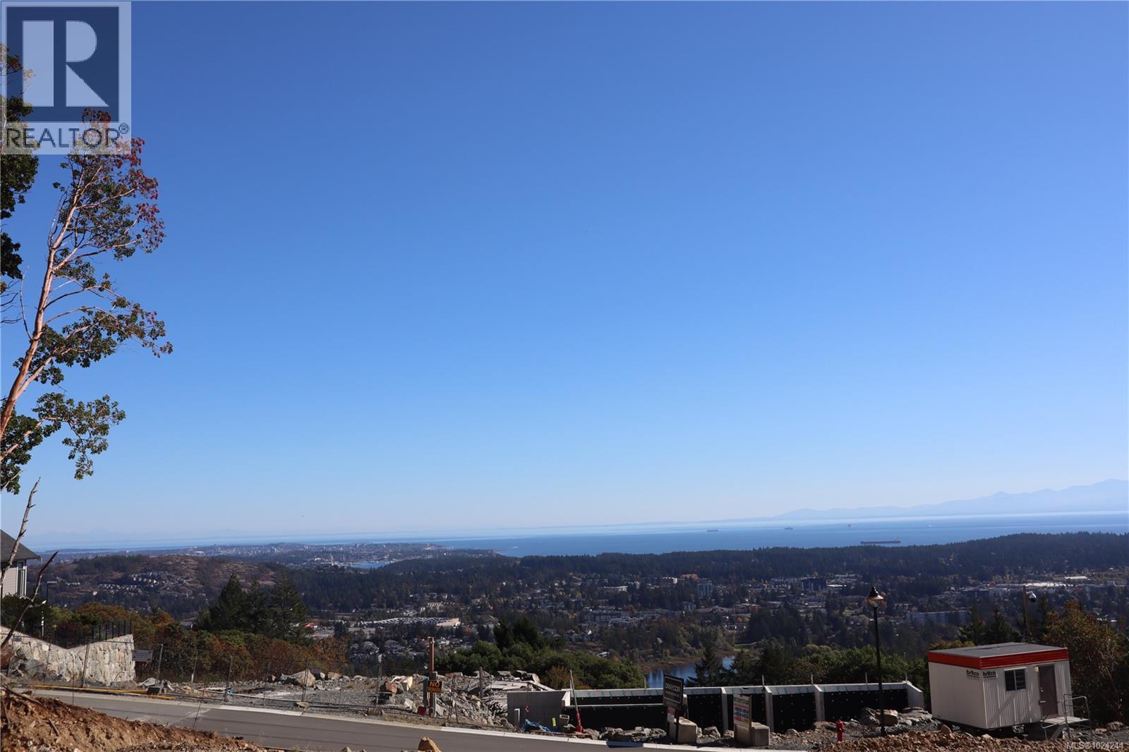  1448 Grand Forest Close, Langford